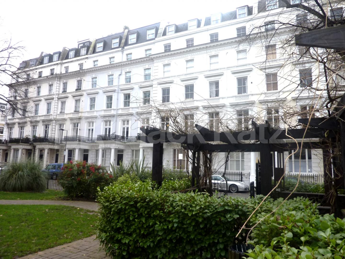 			NEW INSTRUCTION!, 1 Bedroom, 1 bath, 1 reception Flat			 St Stephens Gardens , NOTTING HILL